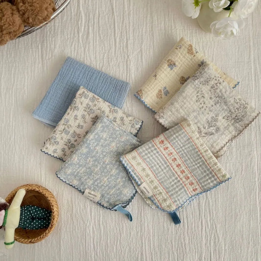Korean Baby Wiping Face Towel Pure Cotton Floral Yarn Square Saliva Towels Infant Soft Handkerchief Newborn Kids Hand Washcloth